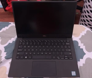 Dell XPS 9360 13.3" (256GB), Intel Core i5-7200U, 3.10GHz, 8GB-Silver -NO SSD - Picture 1 of 6