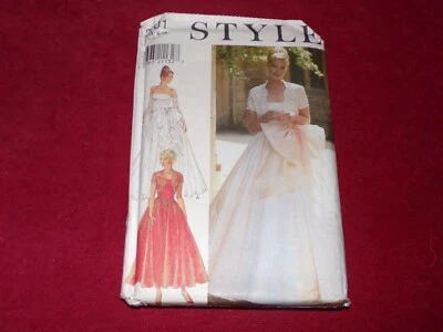 🌼 STYLE #2901 - LADIES TWO STYLE STRAPLESS BRIDAL GOWN & BOLERO PATTERN 8-18 FF - Image 1 of 2