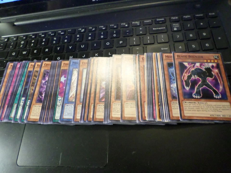 YUGIOH COMMON FROM G TO L BY CARD CODE YOU CHOOSE - Image 1 of 1