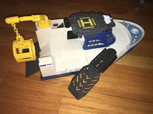 Mattel BFN57 Matchbox Multi Color Boat. 2013 Matchbox Car Rescue Boat. - Picture 1 of 3