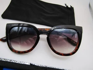 Quay sunglasses womens designer r  Noosa 111 Sunglasses - Foto 1 di 3