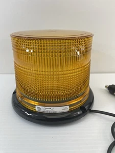 Whelen LED  Beacon L10LAM Dome Strobe Magnet Mount - Picture 1 of 11