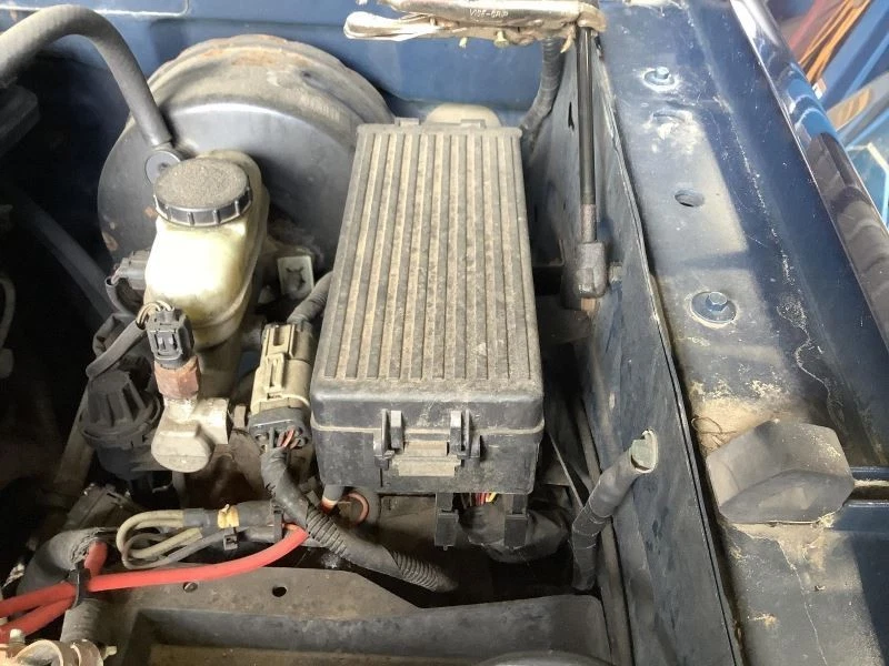 Motor de caja de fusibles excluyendo Sport Trac compatible con 02-10 EXPLORER 305989 Foto 1 de 4