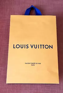 Authentic Louis Vuitton Gift/Shopping/Tote Bag Medium 36*25*11cm - Picture 1 of 7