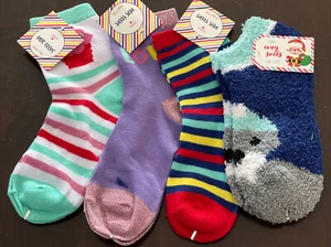 4 Pair Kids Socks Size 7-8.5 Kids Assorted Designs NWT - Picture 1 of 1