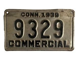 Etiqueta de matrícula Connecticut CONN.1939 COMERCIAL No. Vehículos comerciales 9329 - Imagen 1 de 2