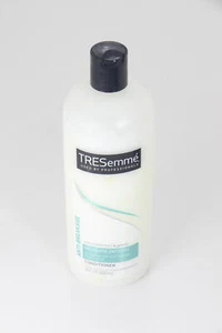 Tresemme Conditioner Bruchabwehr mit Vitamin B12 28 Oz U14A - Bild 1 von 1
