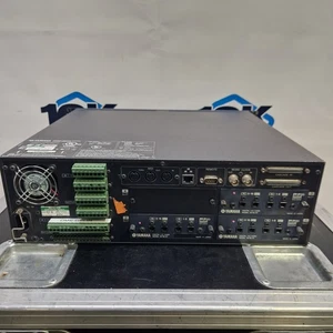 Motor mezclador digital Yamaha DME64N con entrada/salida ADAT - Imagen 1 de 2