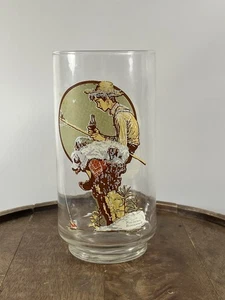 Botella de Coca Cola vintage Norman Rockwell de vidrio para niño pescando - Imagen 1 de 4