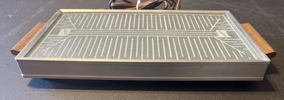 Salton Hotray H-110 Serie D Automático Calentador de Alimentos Caja De Colección Mediados de Siglo Funciona Foto 1 de 4