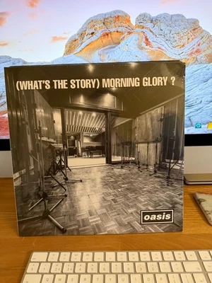 OASIS WHAT'S THE STORY MORNING GLORY? DOUBLE PEARL VINYL Damaged sleeve sealed - Image 1 of 3