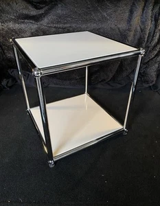 USM Haller Beistelltisch Würfel / Weiß - Bild 1 von 2