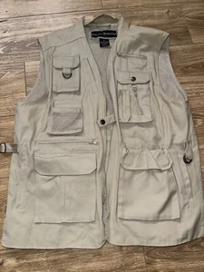 Field and Stream Vest Mens Large Hunting Fishing Shooting! New W/O Tags! Amazing - Picture 1 of 2