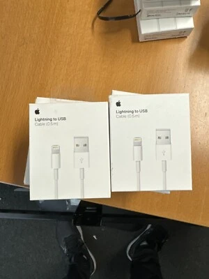 10x GENUINE Original Apple short Lightning to USB Cable (0.5m) E291AM/A - Image 1 of 2