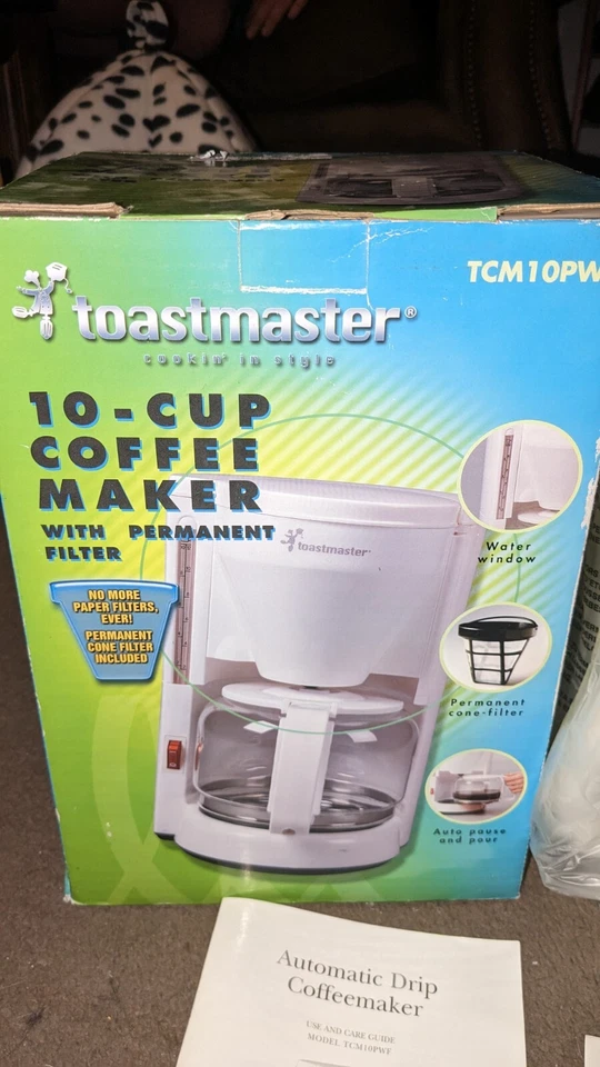 Toastmaster 10 Cup Coffee Maker TCM10DW  - Image 1 of 4
