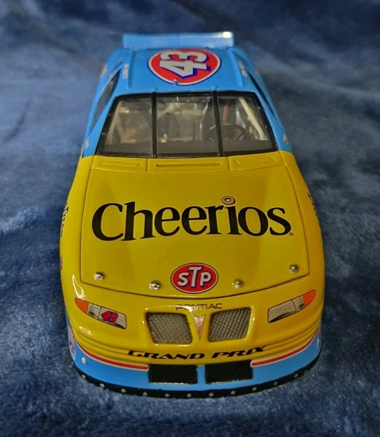 Hotwheels Racing #43 JOHN ANDRETTI Cheerios NASCAR 1/24 Diecast  - Imagem 1 de 4
