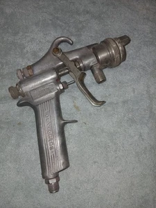 Devillbiss Spray Gun Type MBC 396190 W/ Tip No. 30 VINTAGE USED UNTESTED  - Bild 1 von 4