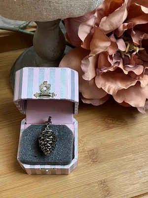 ~~Juicy Couture 2009 PINE CONE Charm--RARE--NWT~~ - Image 1 of 4
