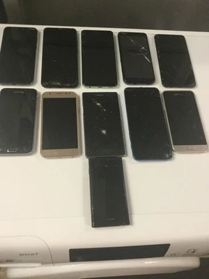 joblot of 11 faulty/ broken  mobile phones for parts. - Image 1 of 4