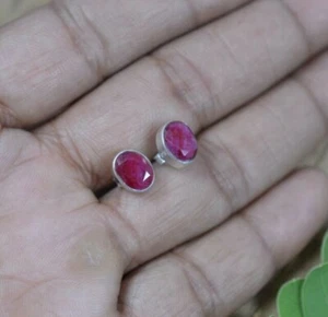 Precious Faceted Red Ruby Oval Gemstone 925 Sterling Silver Women's Stud Earring - Picture 1 of 6