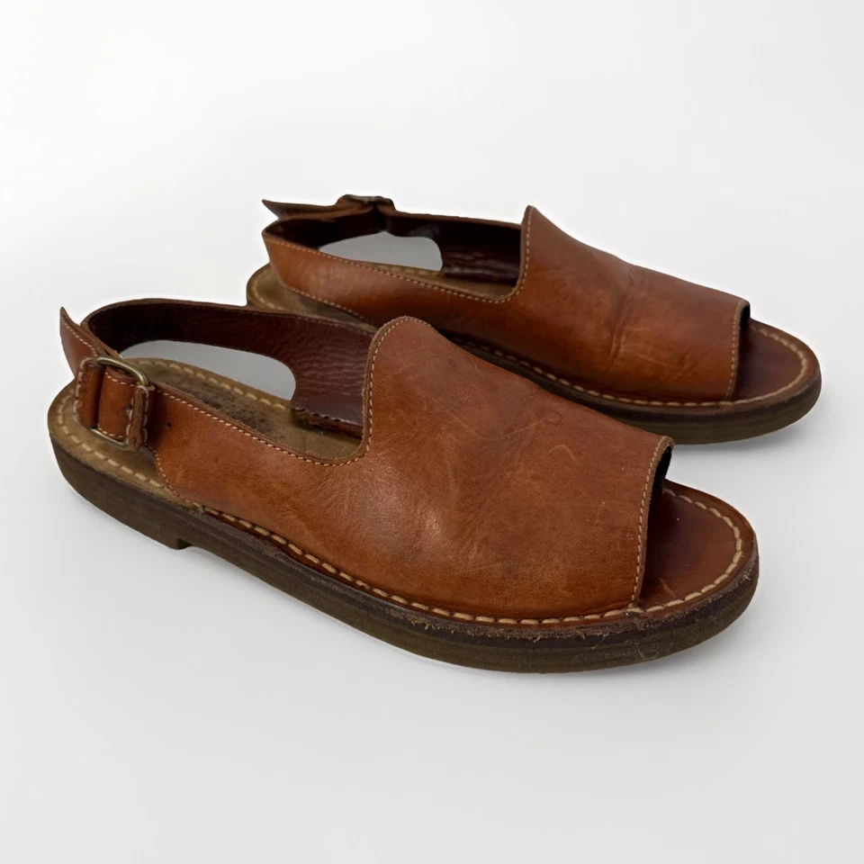 Sandalias para mujer Cole-Haan Country de cuero marrón claro con hebilla talla 8M Foto 1 de 4