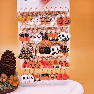 Set orecchini Halloween 10 pezzi - zucca, pipistrello, ragnatela e fantasma per donna - Foto 1 di 36