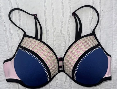 Victoria Secret Multi Crochet Cosido Fabuloso 36D Bikini Acolchado Top Con Aros Foto 1 de 4