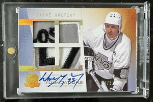 2009/10 The Cup Limited Foundations Quad /5 Auto Patch Wayne Gretzky Game-Worn - Picture 1 of 3