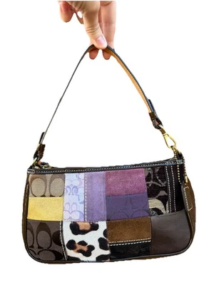 Bolsa pequena Coach 7071 Legacy Holiday Patchwork Demi Y2K - Imagem 1 de 4