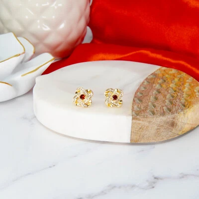 Elegantes aretes de nudo infinito color rojo carmesí circonita cúbica joyería fina poste trasero Foto 1 de 4