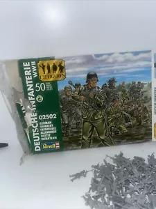revell 1/72 Deutsche Infantreie #02502 - Picture 1 of 8