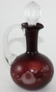 6 3/4 Inch-Cranberry Over Clear-Decanter-Clear Faceted Stopper-Maker Unk - Bild 1 von 6