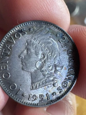 Monedas República Dominicana: 10 centavos de plata de 1951 afilados Foto 1 de 4