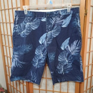 Old Navy Men’s Blue Palm Print Shorts 38 Built-In Flex Ultimate Slim Casual Summ - Picture 1 of 12