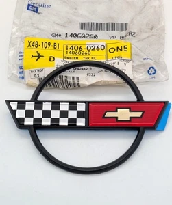 1984-1990 Corvette NOS Fuel Door Emblem - New Old Stock GM 14060260 - Bild 1 von 4
