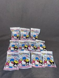 SANRIO HELLO KITTY & FRIENDS BLACKLIGHT KEYCHAIN Blind Bag Lot Of 11 BRAND NEW - Picture 1 of 3