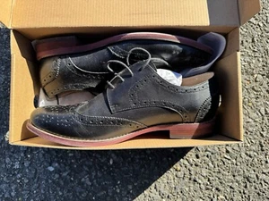NUEVO - Zapatos Oxford de cuero perforados negros para mujer - Talla 8,5 - Imagen 1 de 8