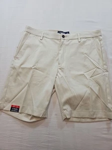 Chaps Performance Mens Shorts 34 OFF WHITE Stretch Comfort Waistband NEW - Picture 1 of 13