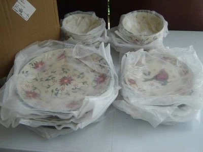 Conjunto de 12 Louças Temp-tations Festive Holiday - Imagem 1 de 2