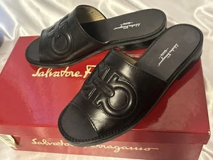 Salvatore Ferragamo Damen Dardo schwarz Gancini Kalbsleder Pantoletten Sandalen 5,5 - Bild 1 von 7