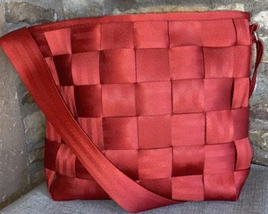 Harveys Original Seatbelt Bag Red Scarlett Woven Crossbody Handbag Purse - Picture 1 of 7