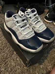 Größe 6,5Y - Air Jordan 11 Retro Low Georgetown - Bild 1 von 5