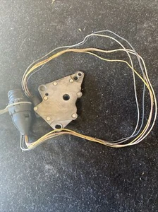 03-05 Range Rover L322 Transmission Shift Safety XYZ Switch 0501319191 Trans - Picture 1 of 5