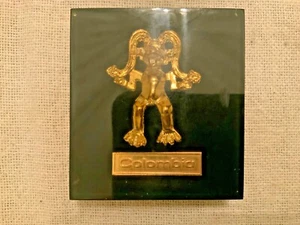 Museo orafi colombiani Bogotà DE figura aborigena repro fermacarte - Foto 1 di 6