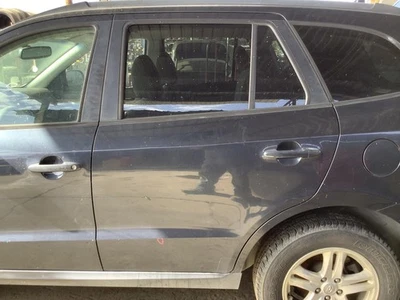 Conjunto de puerta trasera izquierda usado lado trasero se adapta a: Hyundai Santa fe 2011 eléctrico trasero Foto 1 de 4