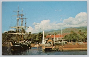 Postcard Lahaina Maui Hawaii Waterfront at Evening Boats - Picture 1 of 2