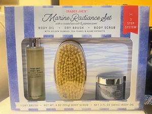 Trader Joe's Marine Radiance Set Körperöl, Trockenbürste & Körperpeeling 82076(B7) - Bild 1 von 4
