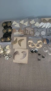 Colección de pendientes y anillos vintage y de moda - estilos y materiales surtidos - Imagen 1 de 5
