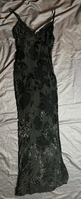 Vestido negro charles chang lima Foto 1 de 4