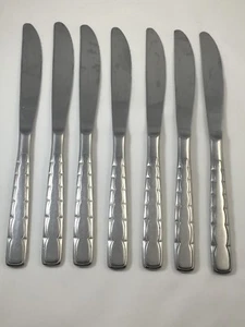 7 Vintage REED & BARTON REBACRAFT Stainless Steel SWAGGER Pattern 8 5/8" Knives - Picture 1 of 4